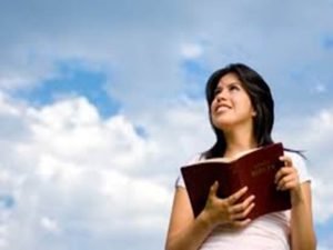 Who are the 4 living creatures before the throne of God?